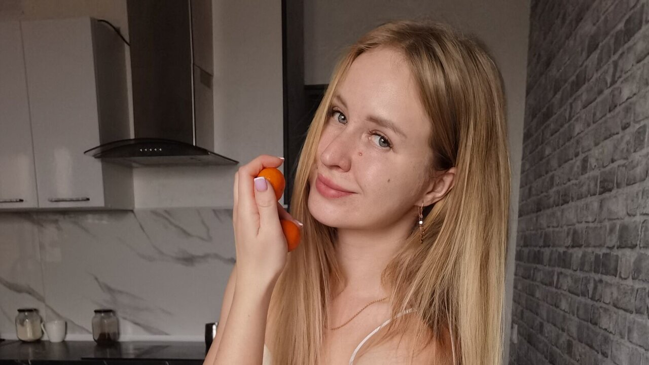 Enter AngelDaria Recorded Private