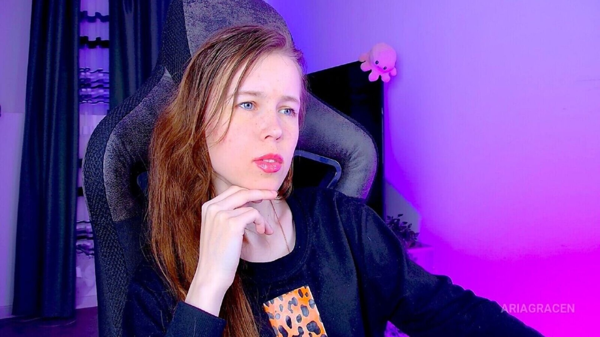 Enter AriaGracen Recorded Private