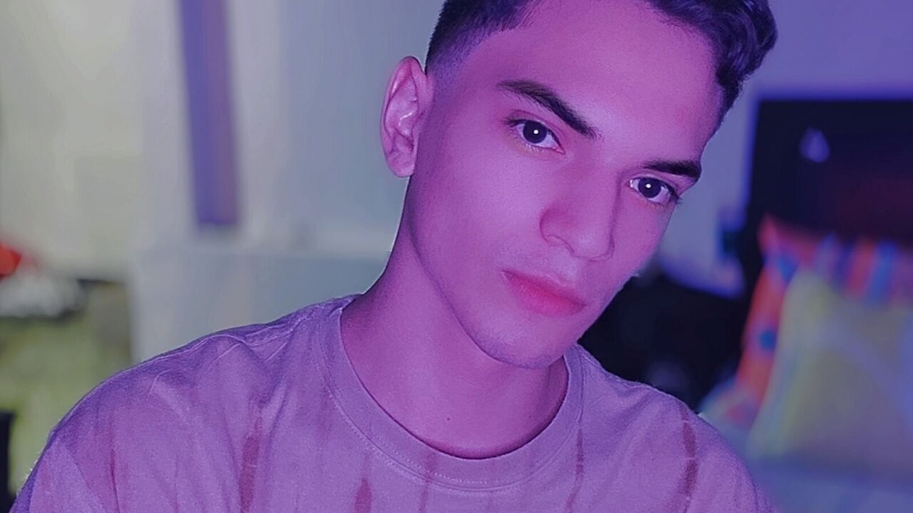 Enter BenjaminPolk Recorded Private