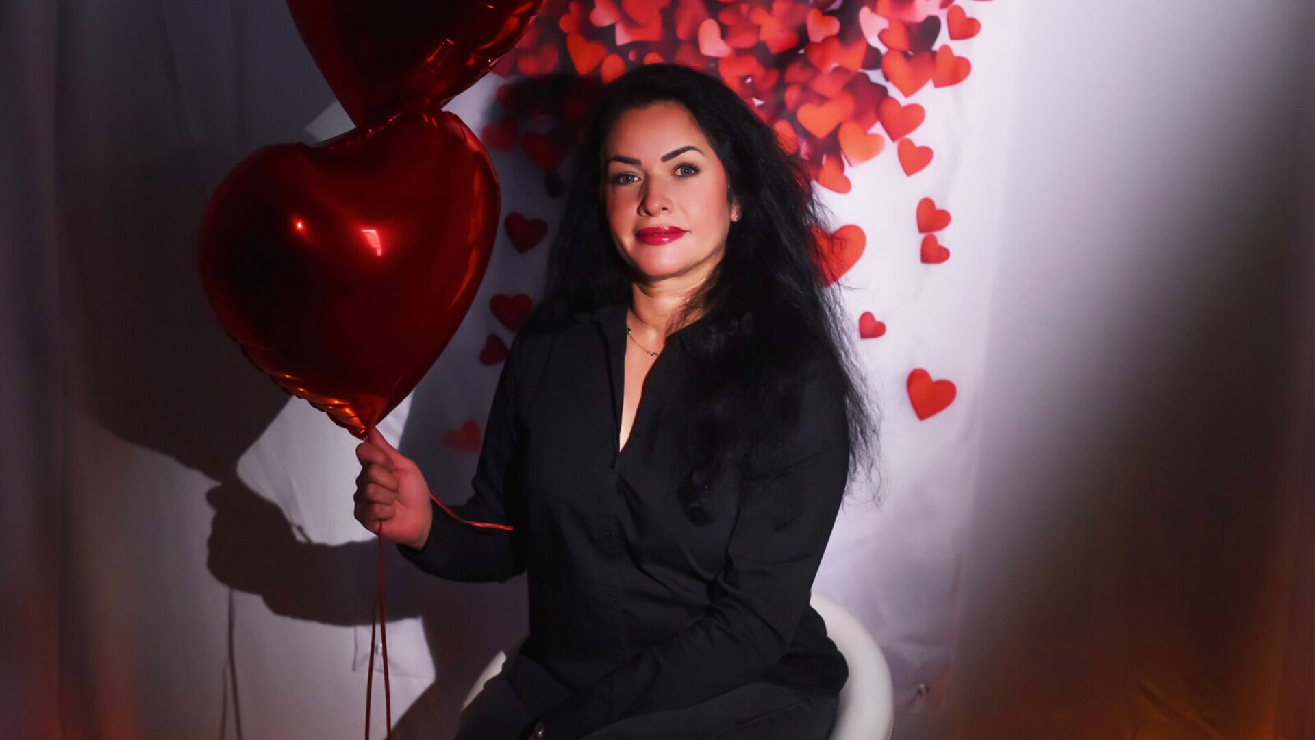 Enter EveNis Recorded Private