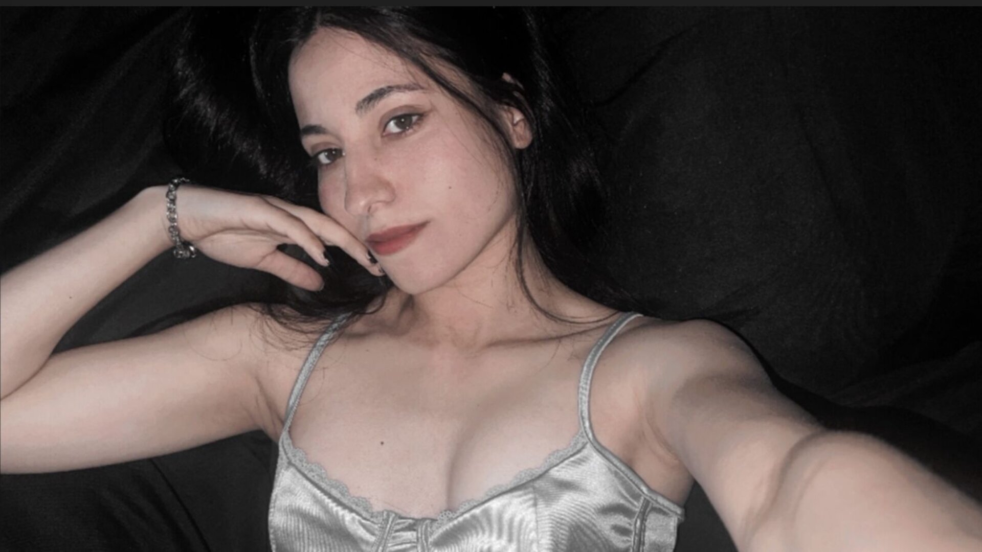 Enter KateLux Recorded Private