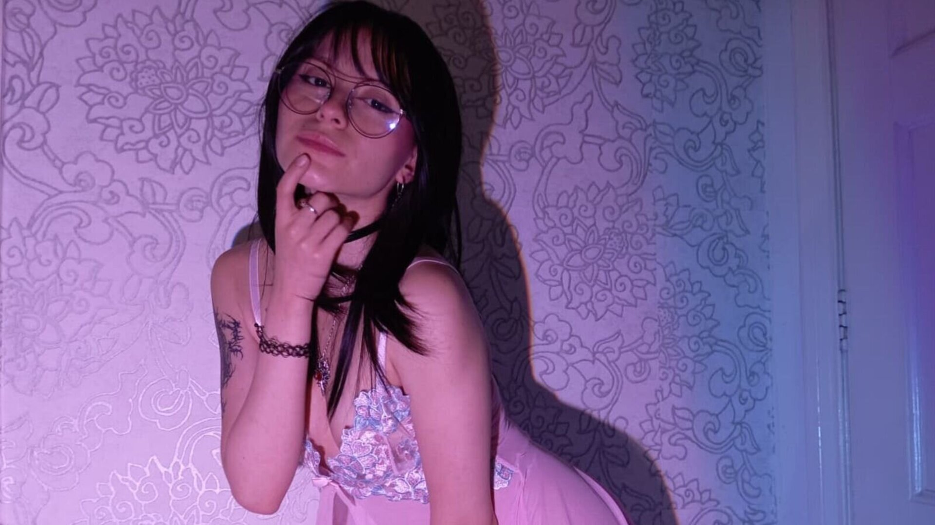 Enter NaomiMolie Recorded Private