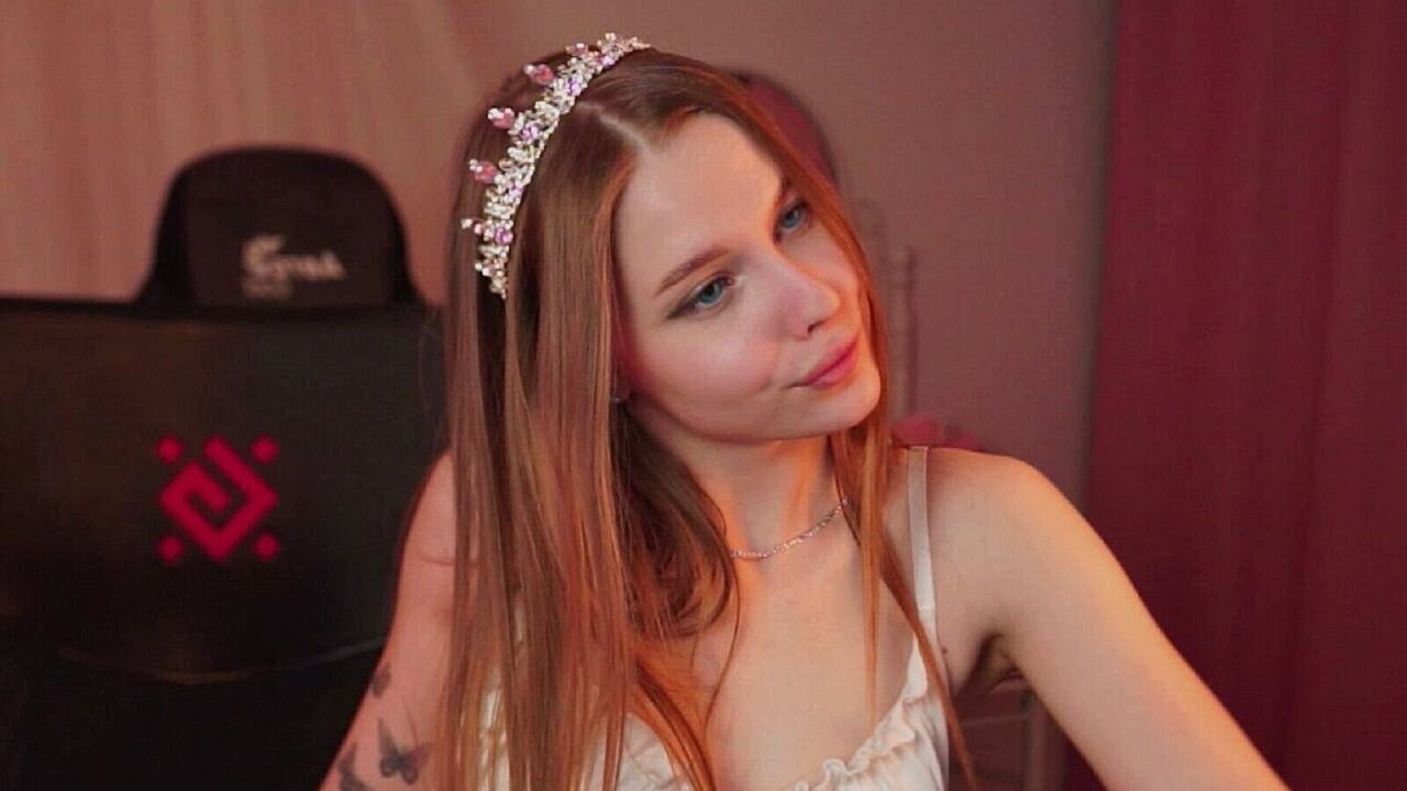 Enter RinaMous Recorded Private