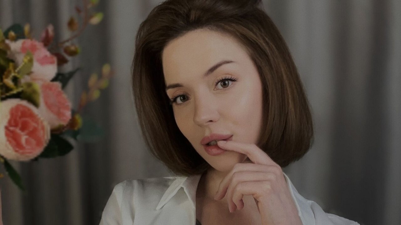 Enter SophiaSmile Recorded Private